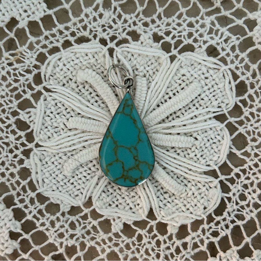 TURQUOISE AND 925 STERLING SILVER PENANT
